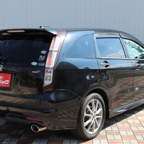 HONDA STREAM 2012